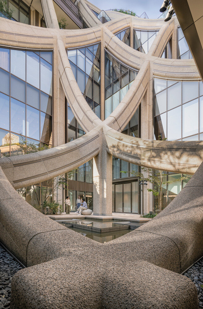 Project: Azabudai Hills | Architecture: Heatherwick Studio | Photo: Raquel Diniz | Geo: Tokyo, JP