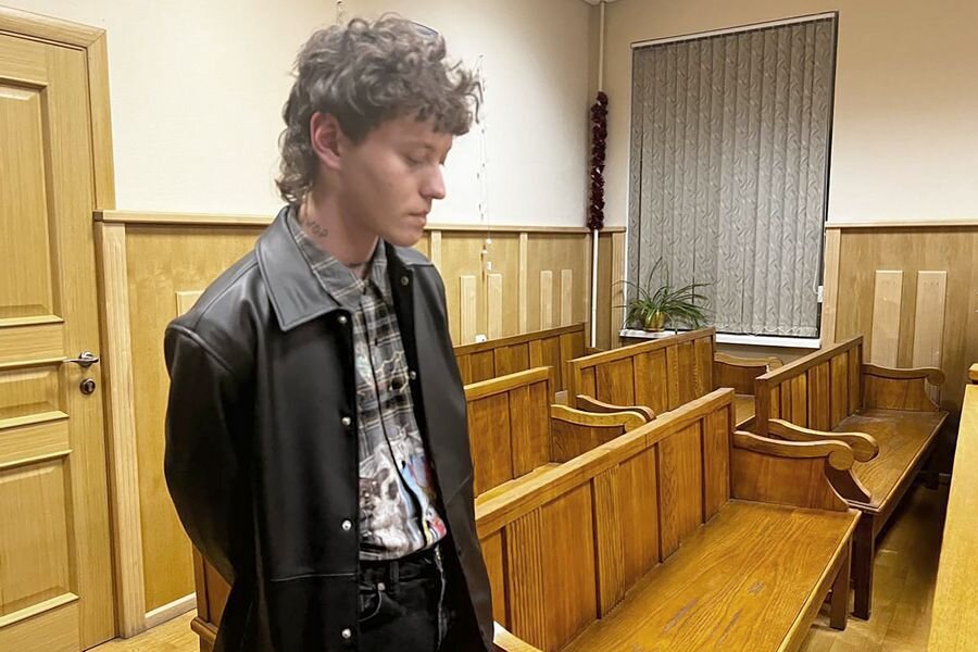    Певец Эдуард Шарлот в зале суда © Объединенная пресс-служба судов Санкт-Петербурга/ТАСС