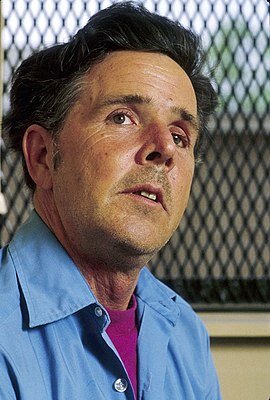 (Лукас в тюрьме)