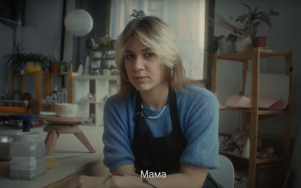    Фото: скриншот с ролика Детские деревни SOS Юлия Захарова