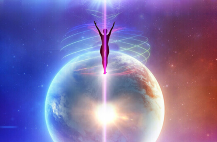 энергия настоящего момента. счастливые люди на природе. свобода. стихотворения за неисчерпаемую энергию. человек полный энергии.