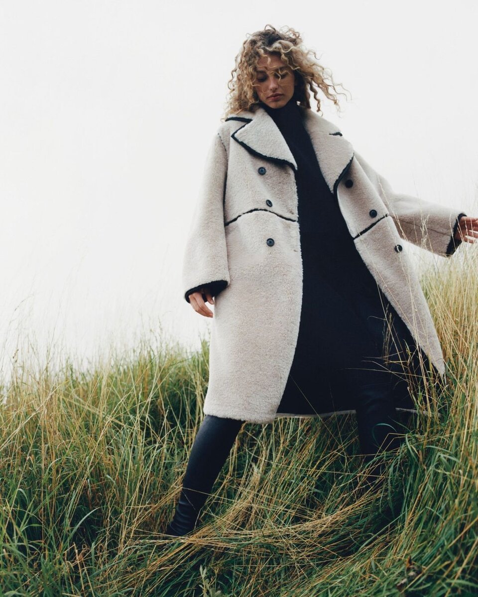    Ни в коем случае не используйте при чистке экошубы жесткие щетки@arketofficial