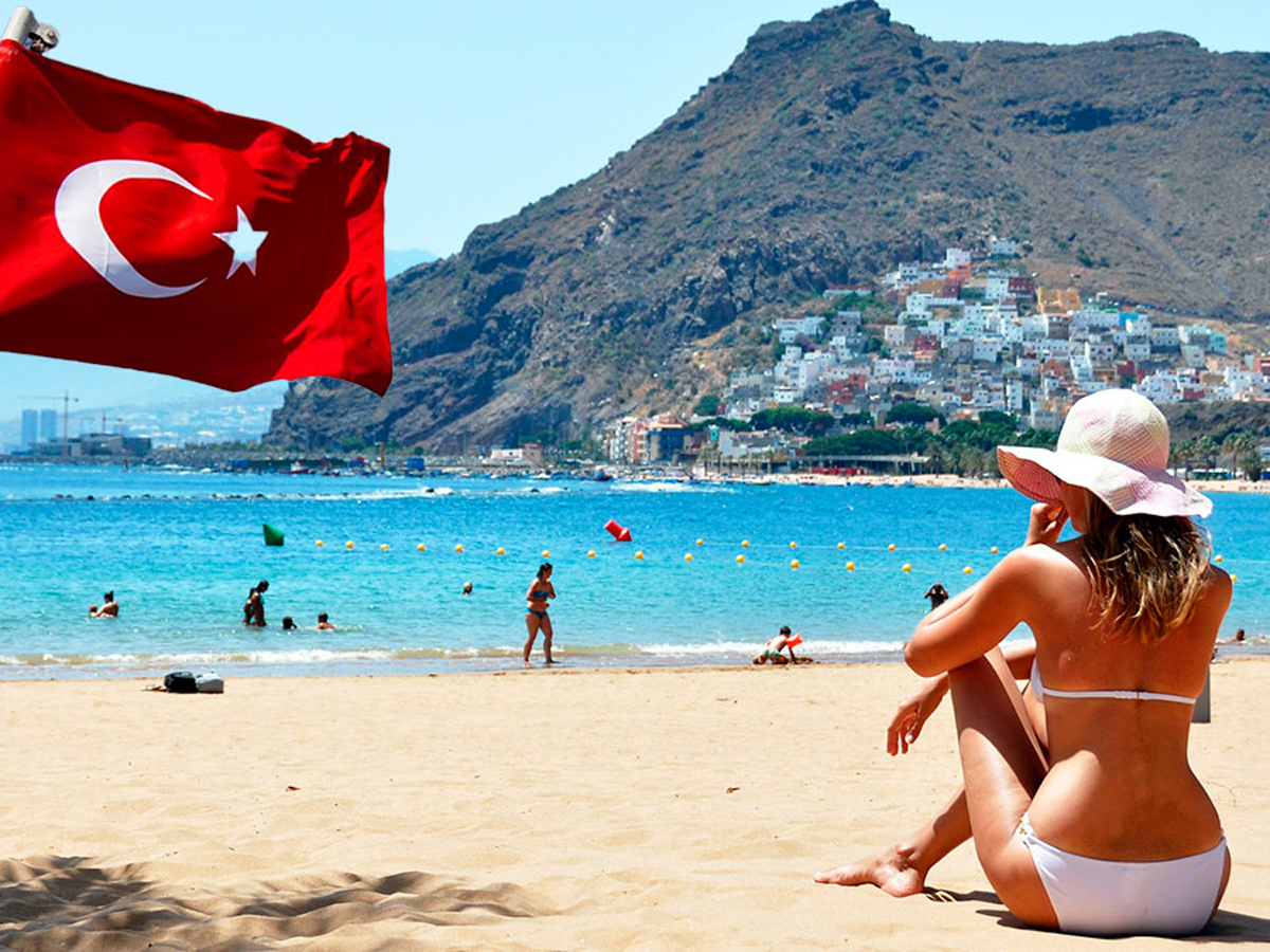 Поездка в турцию в 2024 году. Турция туризм. Туристы в Турции. Россияне в Турции. Российские туристы в Турции.