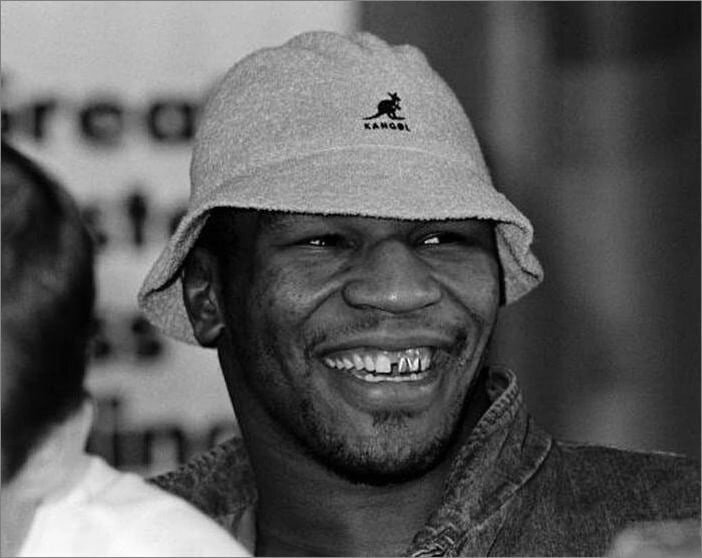 Mike Tyson РјРѕР»РѕРґРѕР№