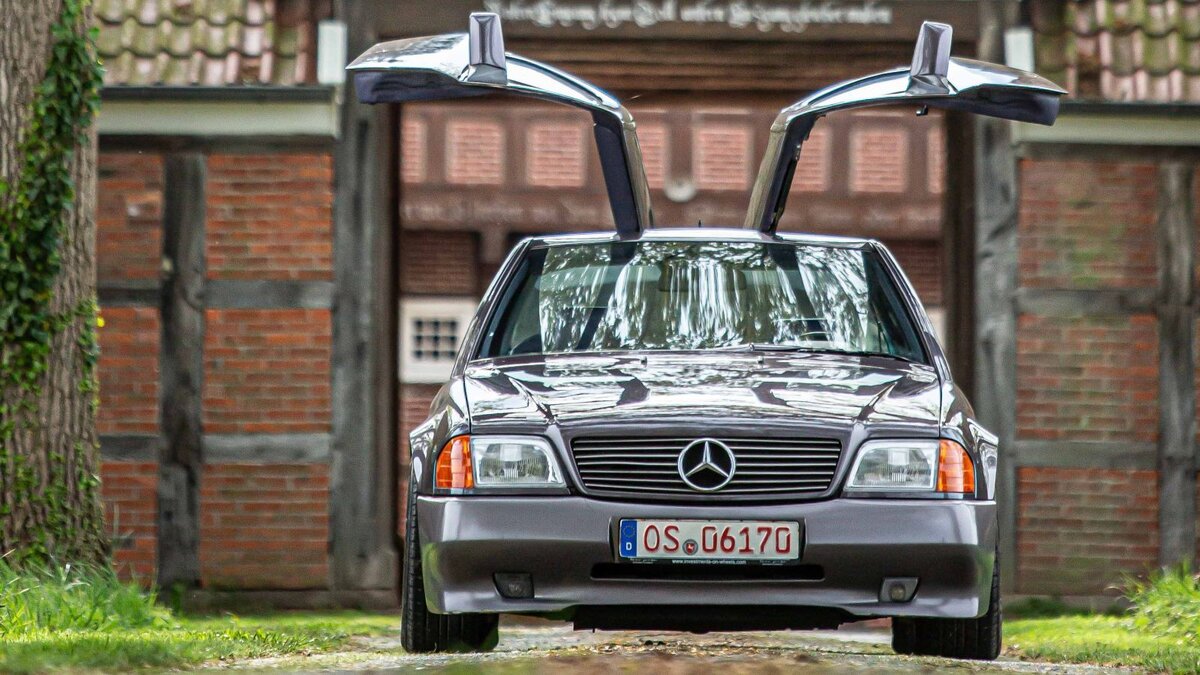    Mercedes-Benz