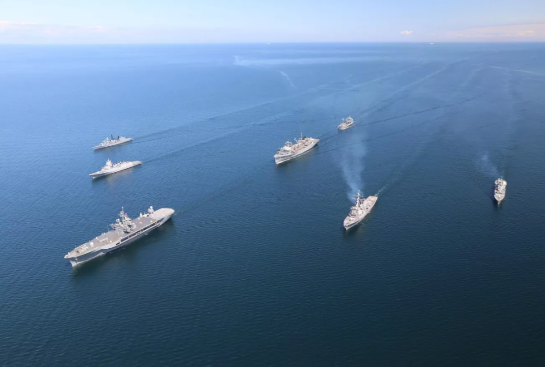    МИД РФ призвал не привлекать НАТО к подъему химоружия со дна Балтийского моря