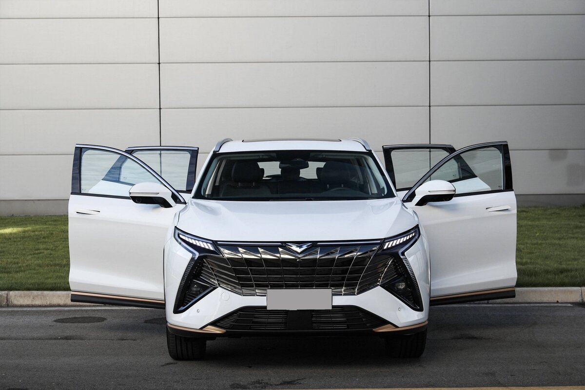 X7 - новый кроссовер российского производства. Источник иллюстрации - Яндекс.Картинки