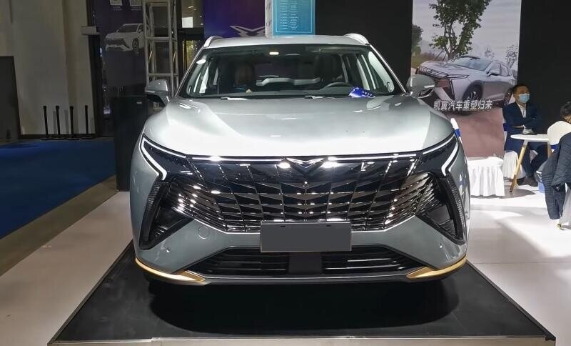 X7 - новый кроссовер российского производства. Источник иллюстрации - Яндекс.Картинки