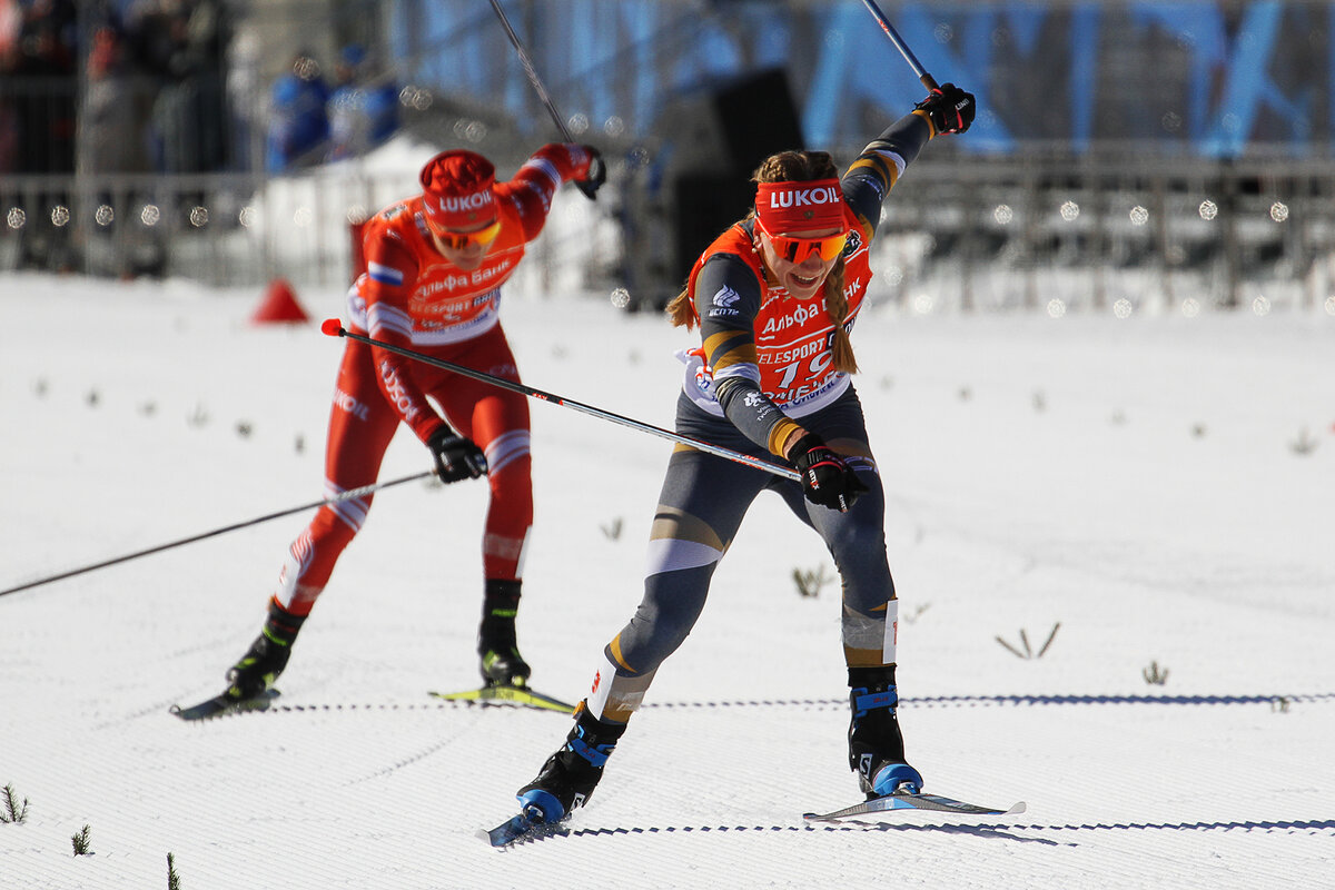 Лыжи трансляция кубка россии. Алена Баранова лыжи.