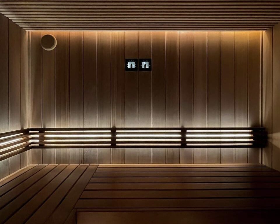 Клапан в стене