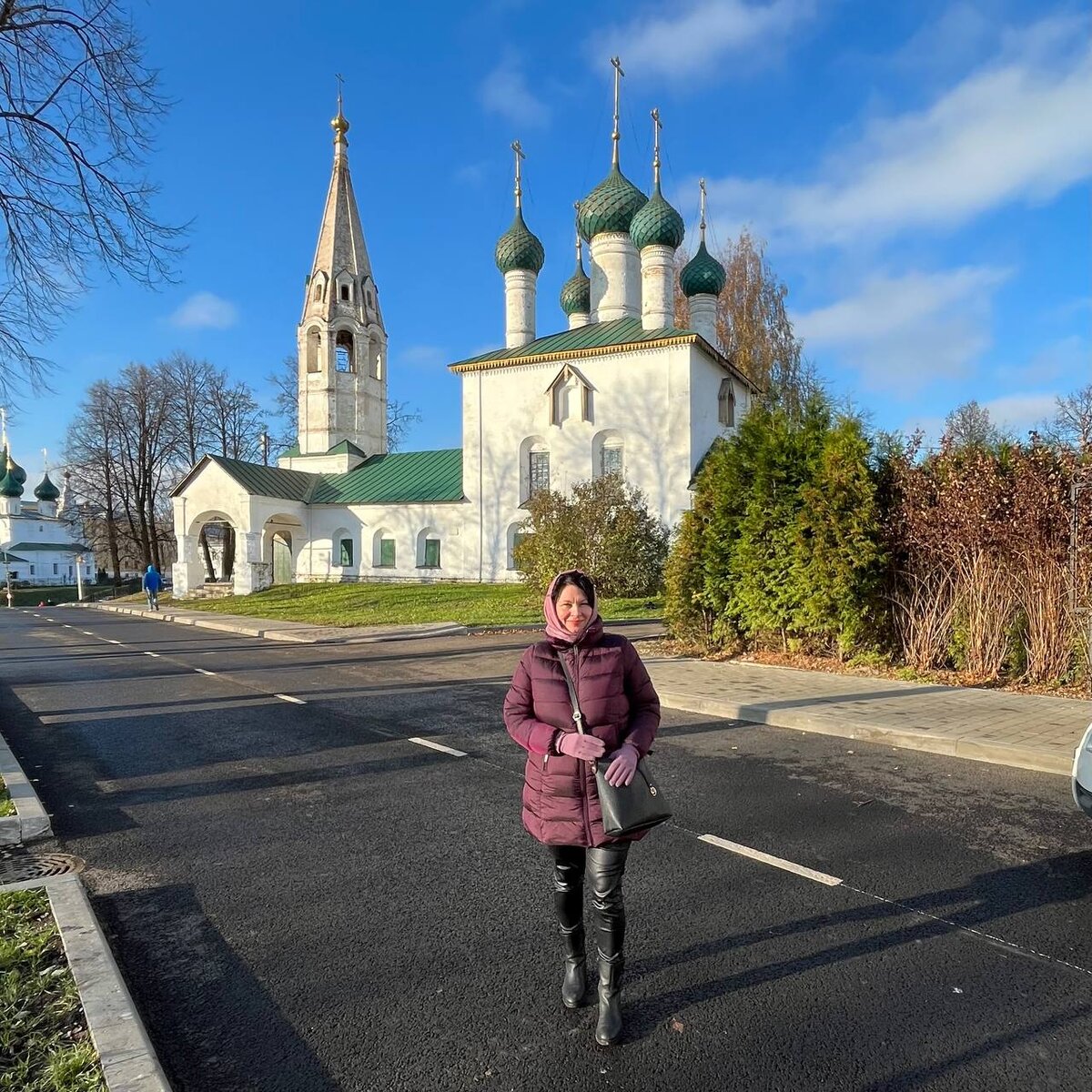 В Ярославле я была первый раз. И город мне очень понравился, исторический центр со старыми домами, много церквей. Точно знаю, что вернусь сюда ещё раз, а может и не один раз. 