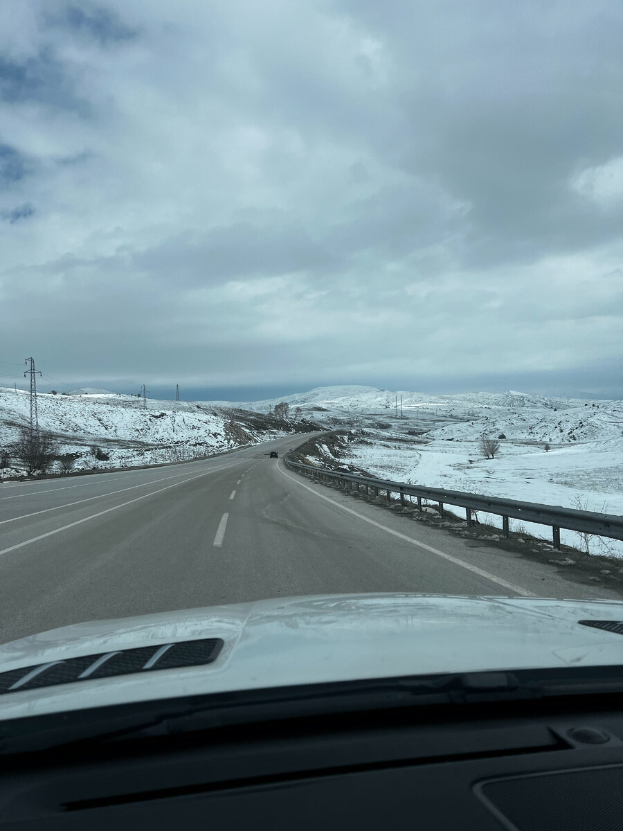 Вот такие снежные пейзажи начали появляться после Эрзурума