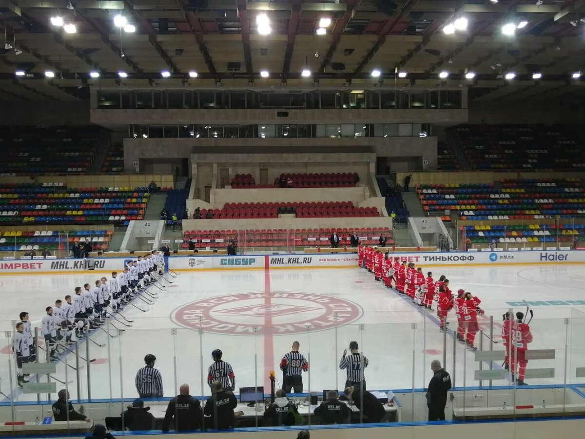 Хоккейные арены МХЛ Омск