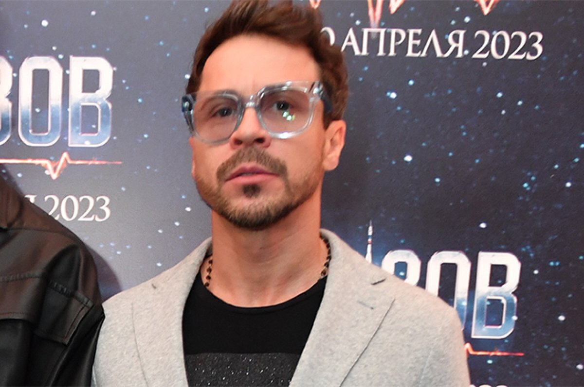    Павел Деревянко.