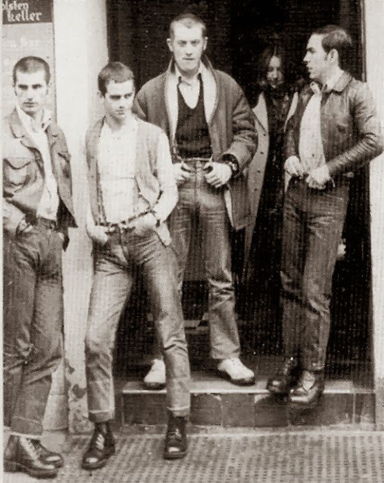 одни из первых скинов