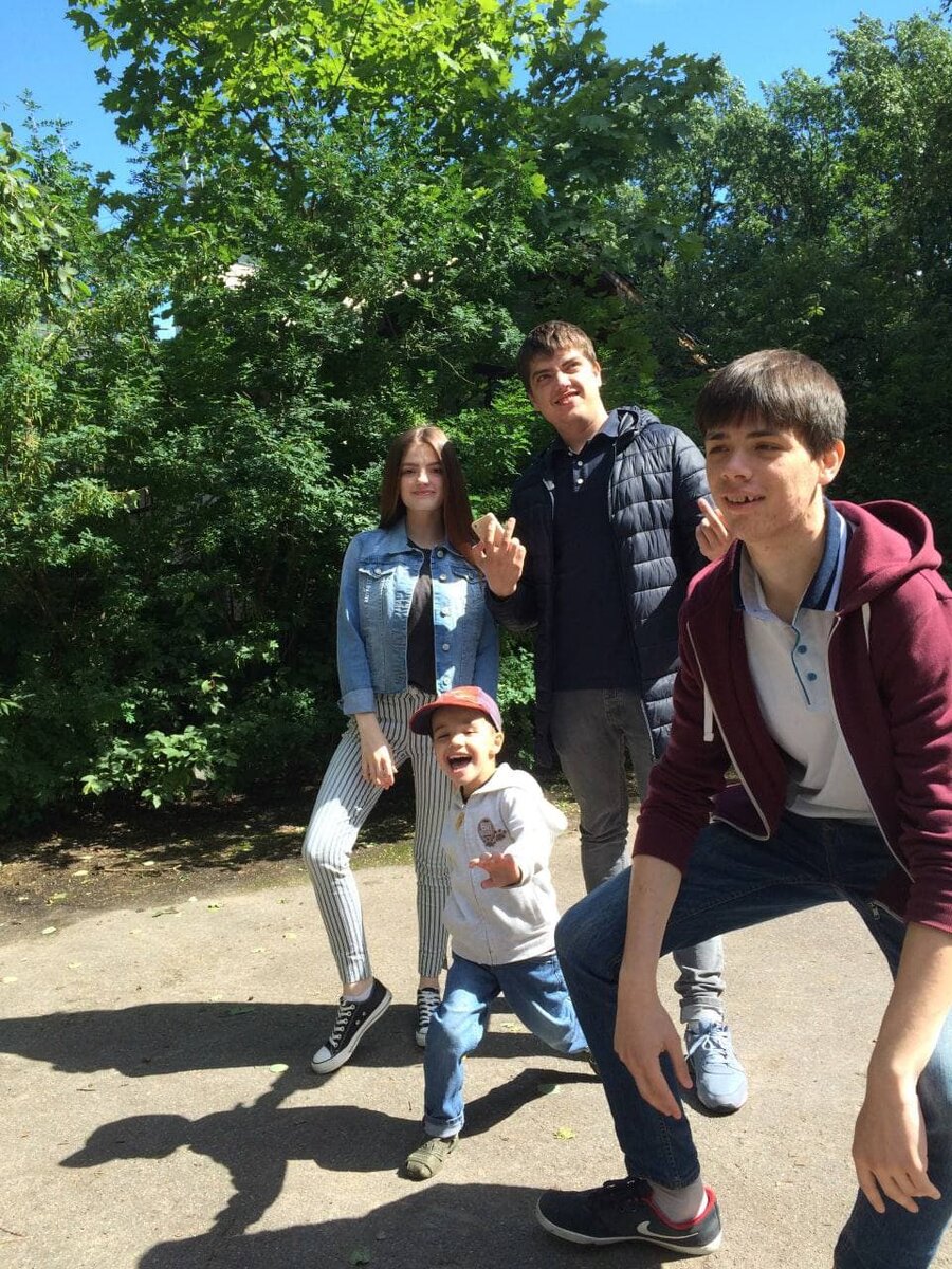 Илья, Митя, Кира и Максимка