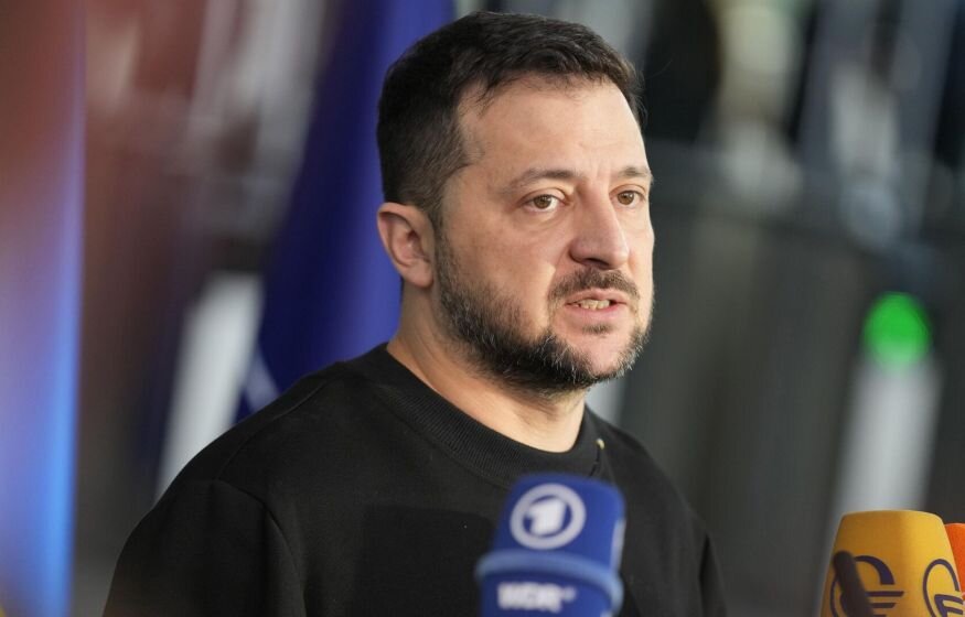    «Все упирается в Зеленского?» Позицию НАТО по отставке президента Украины объяснили