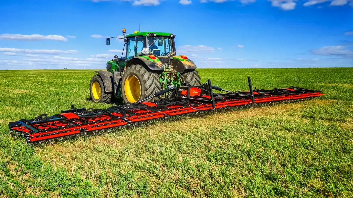 Фото: res-2.cloudinary.comШтригельная борона Arcadia 