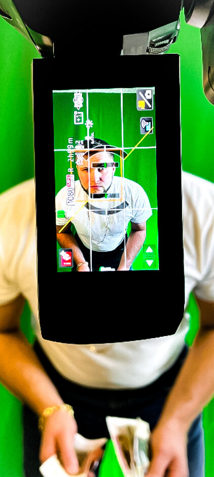 А это я как раз на съемка😄