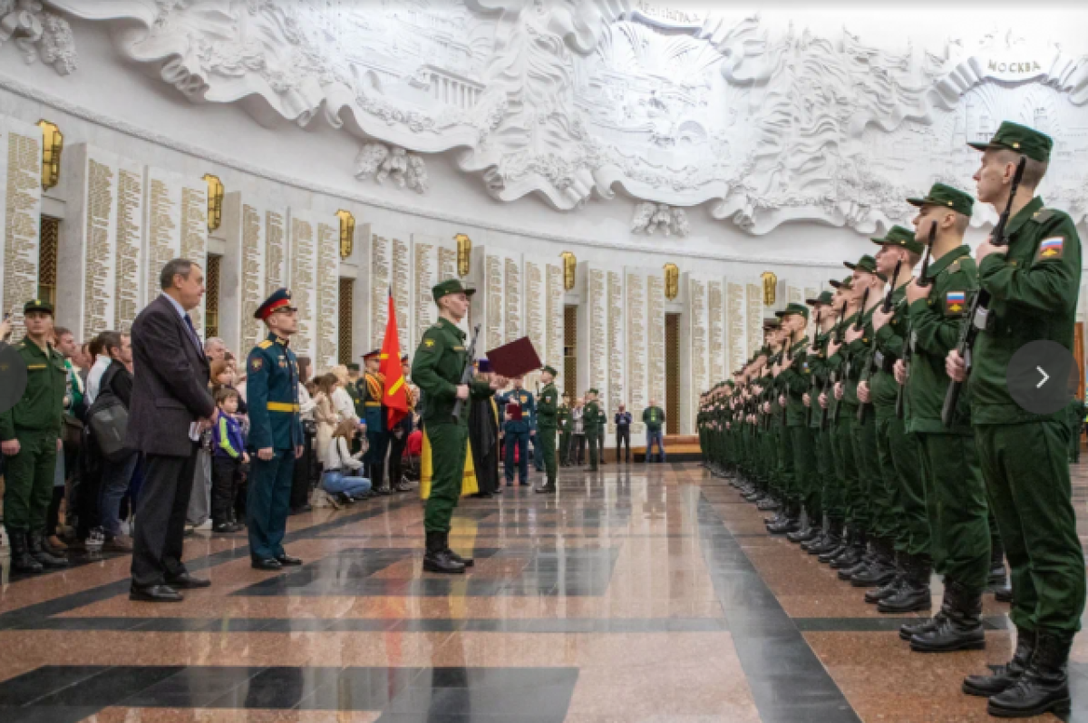    Новобранцы Преображенского полка из Тверской области приняли присягу