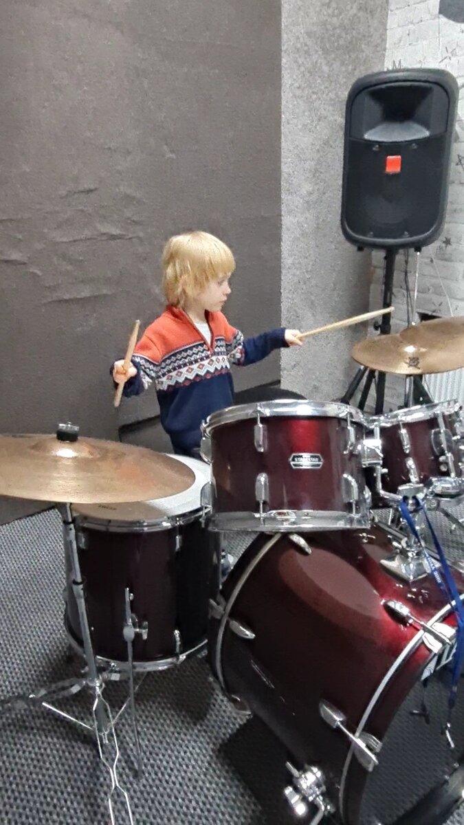 Рок звезда🤘