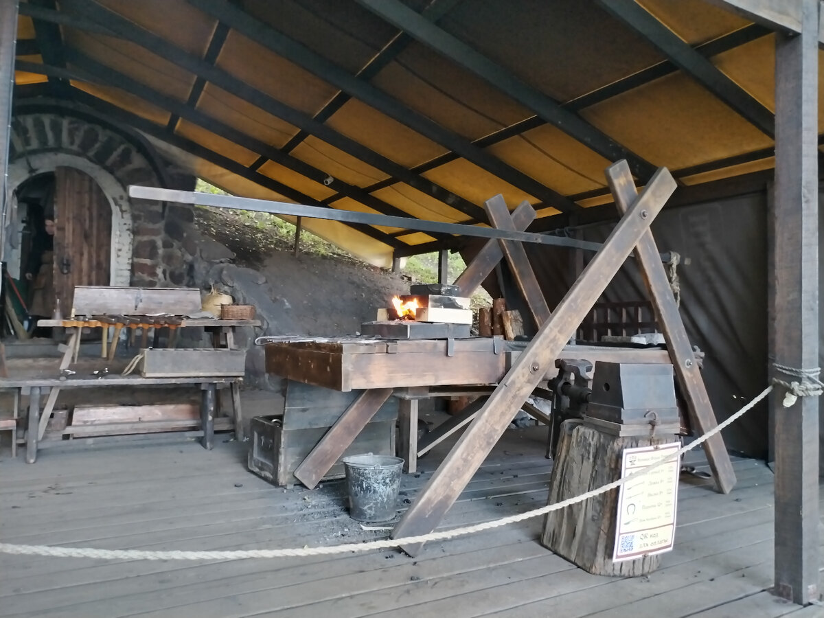 Средневековая кузница в выборгском замке