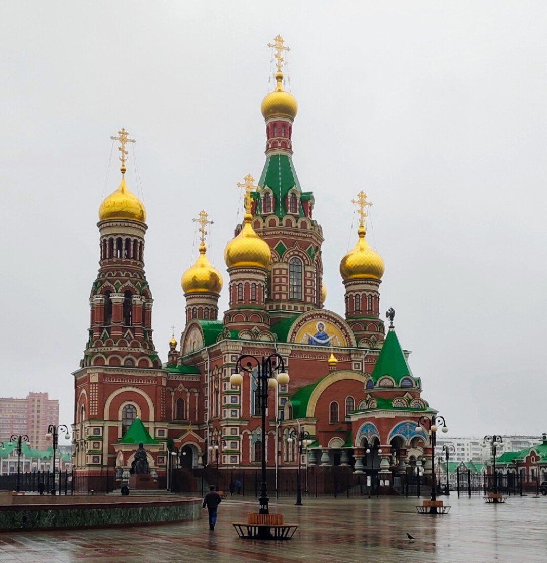 Собор Благовещения Пресвятой Богородицы. Адрес: г Йошкар-Ола, площадь Пресвятой Девы Марии
