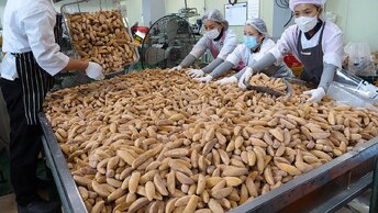 Последняя в своем роде фабрика бананового хлеба - величайший вкус Кореи на улицах!
