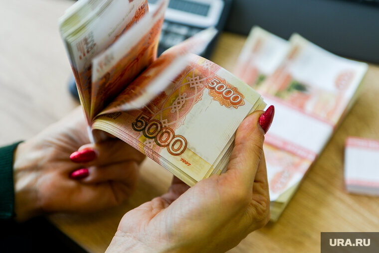    Дополнительные выплаты к концу года зависят от работодателя, подчеркнула Оксана Красовская