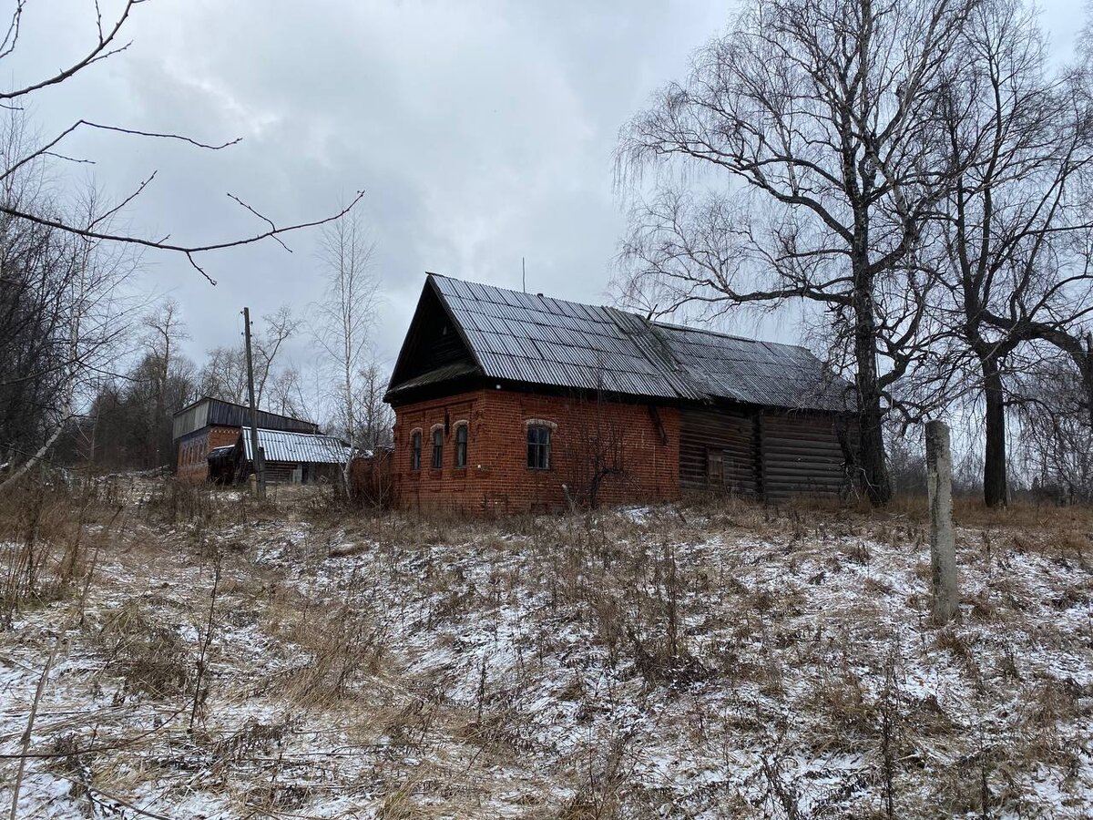 Проведали ещё один каменный дом на хуторе. Уходящая в прошлое старина |  Вятский Хутор | Дзен