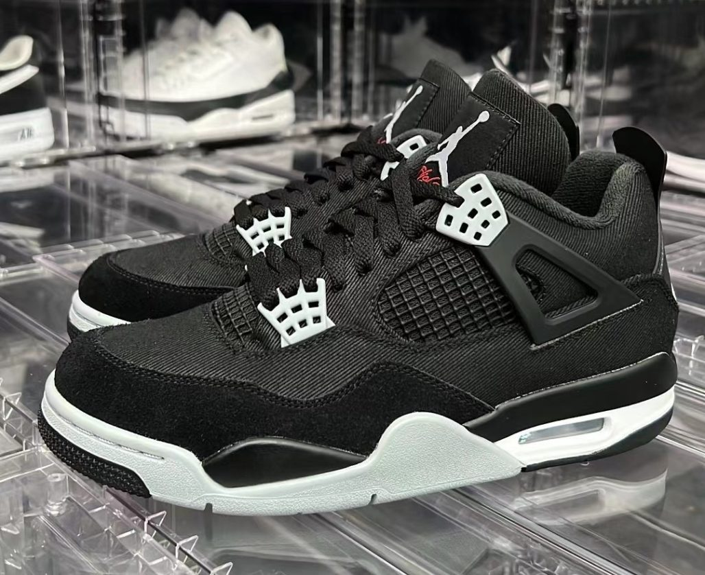 Air Jordan 4 “Black Canvas”