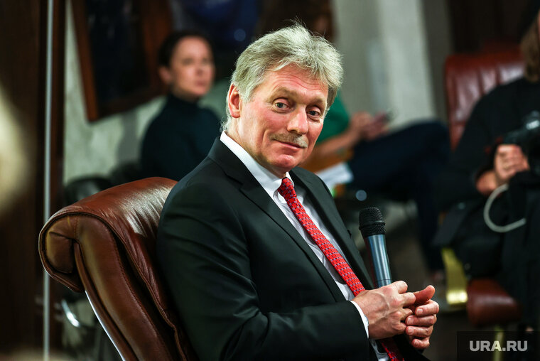    Киевский режим на Украине называют режимом из-за ущемления русскоязычных людей, заявил Дмитрий Песков