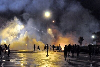    Беспорядки во Франции ©Toufik-de-Planoise Wikipedia.org