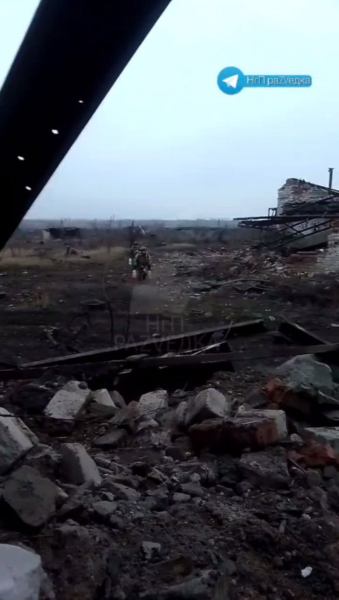 Под контроль армии России перешла Авдеевская промзона в юго-восточной части города, которая с 2014 года была оккупирована ВСУ и превращена в укрепрайон.-2