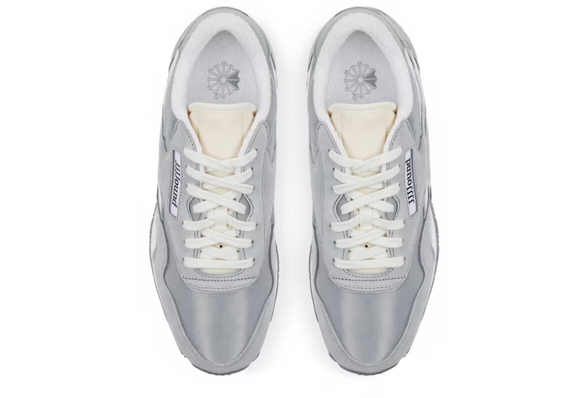 фото: JJJJound and Reebok