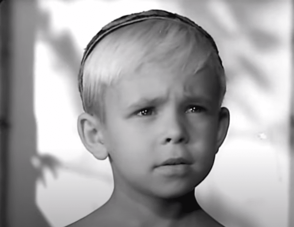 дядя Робот, ты дурак?