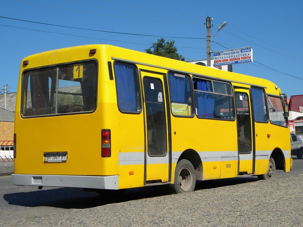 Богдан-А091 сзади. Источник фото: fotobus.msk.ru