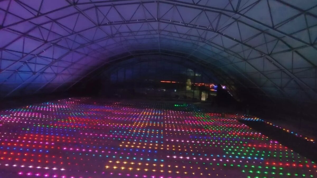 Автодром парк аттракционов. Крытый автодром. Ессентуки автодром открытый бесплатный. Автодром цпкио волгоград. Аттракцион в цпкио открытый автодром малый.