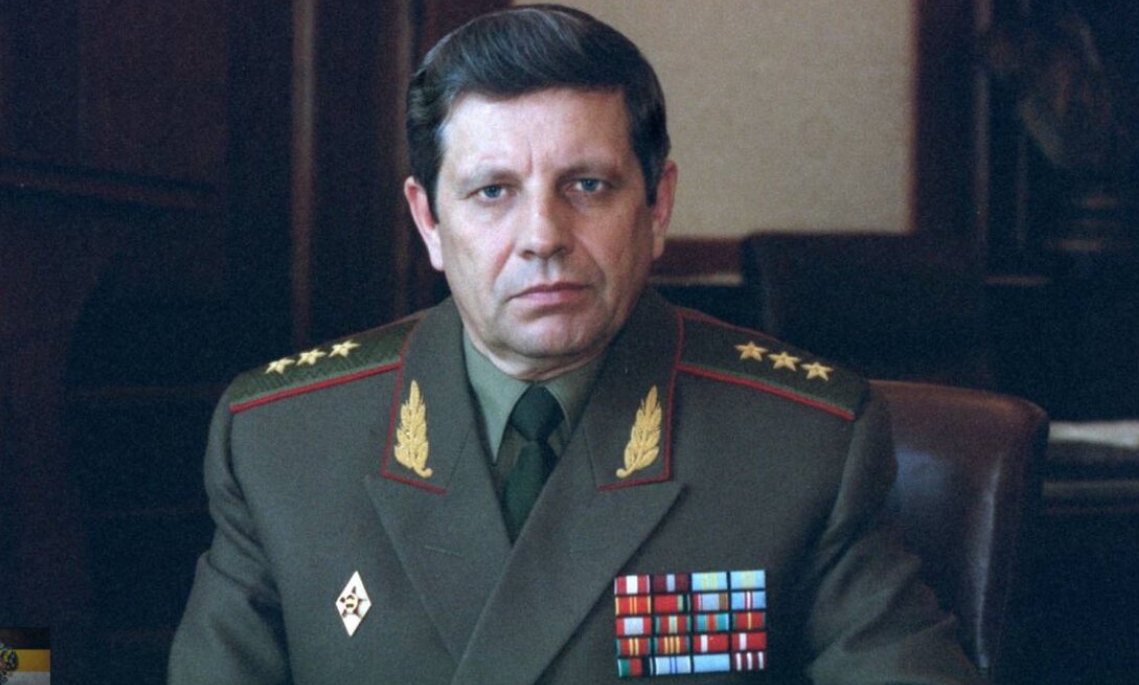 Генерал армии Исаков.