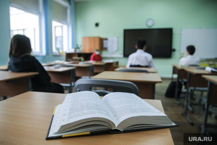    В Таджикистан отправят учителей по русскому языку, физике, биологии и химии
