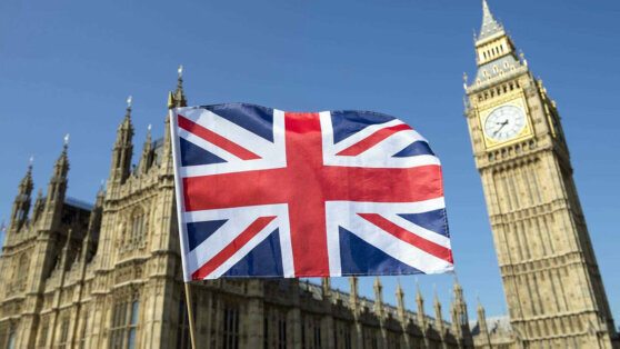    Посольство РФ призвало Лондон оценить заявление Арахамии о срыве переговоров Андрей Бурков