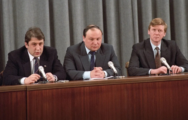По полной западных прелестей Россия хлебнула в начале 1990-х, когда страной начали рулить "чикагские мальчики". 