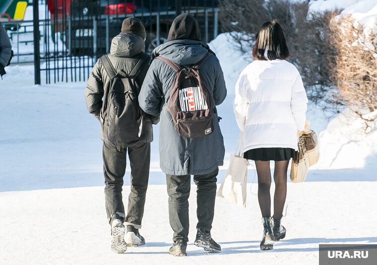    В Тюменской область из 818 заразившихся людей трое подростки