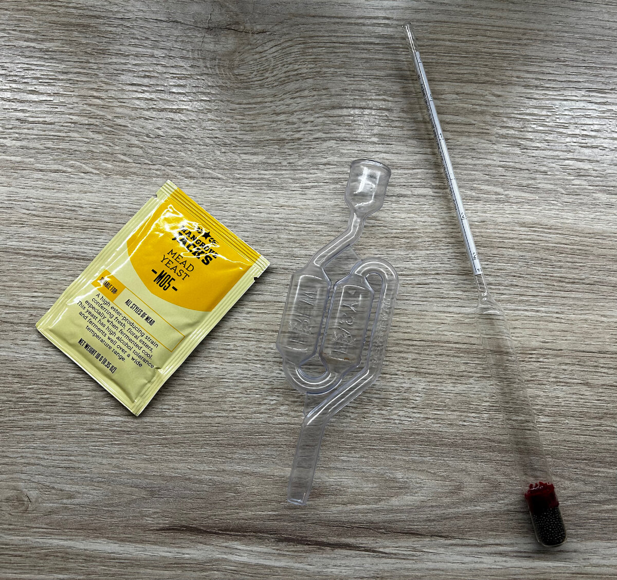 Дрожжи, гидрозатвор. ареометр