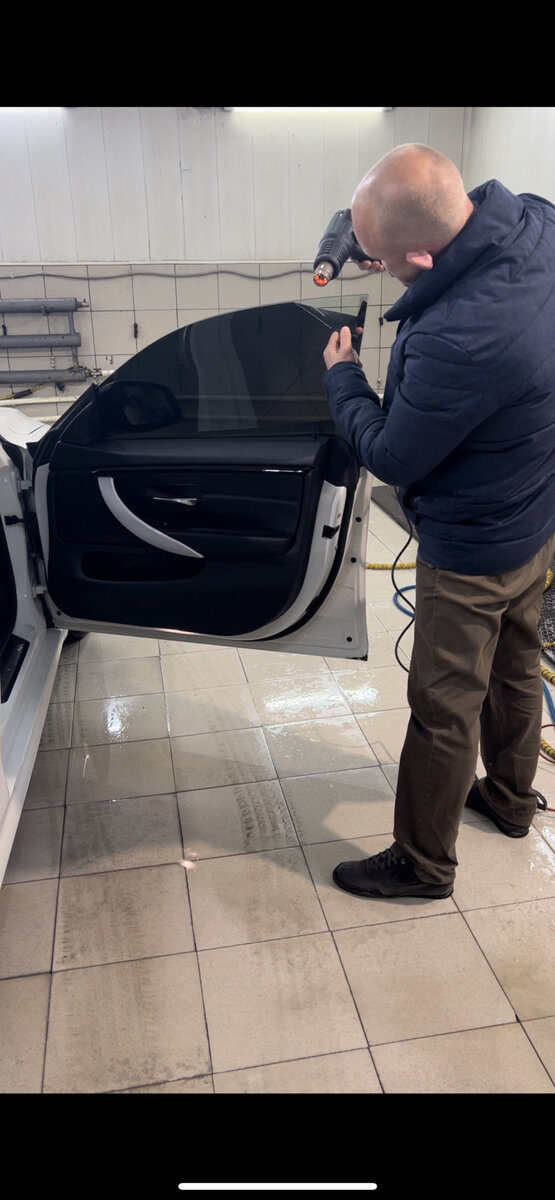 Раскатывают на мойке у дома