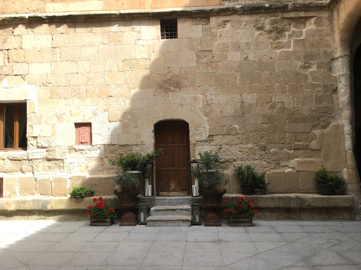 Внутренний дворик замка