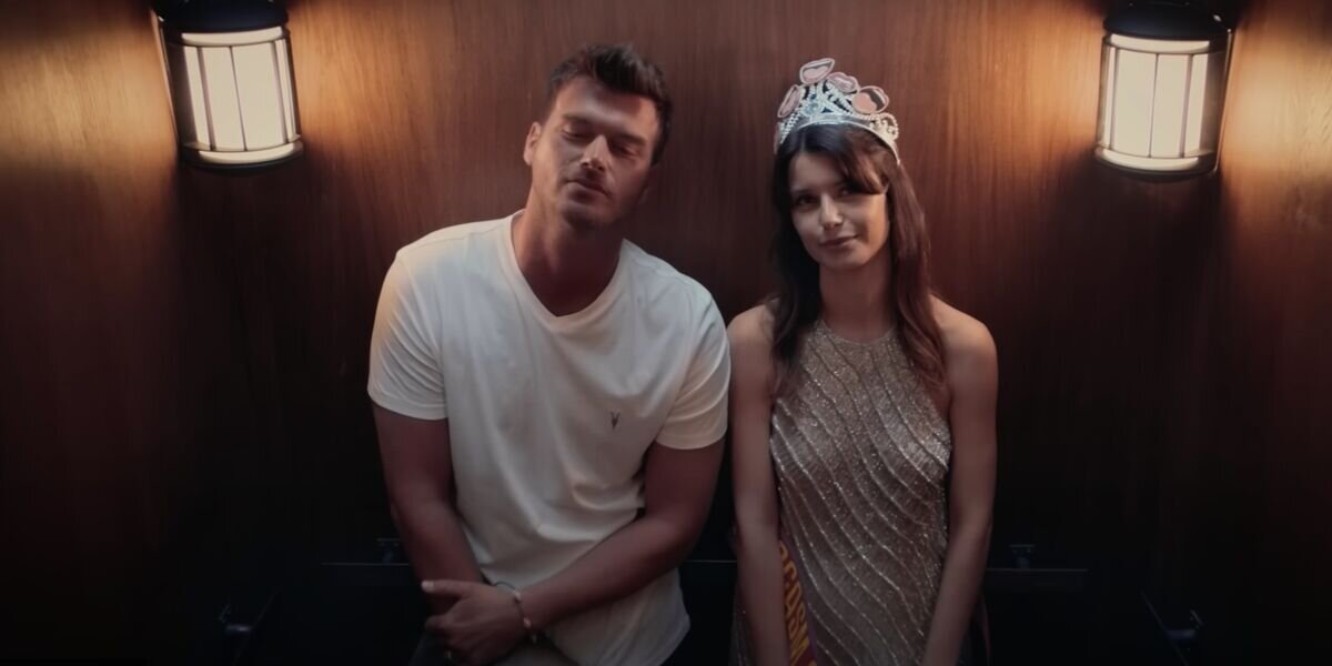 Кадр из фильма "Посадка на рейс в Стамбул заканчивается". Картинка из Интернета.