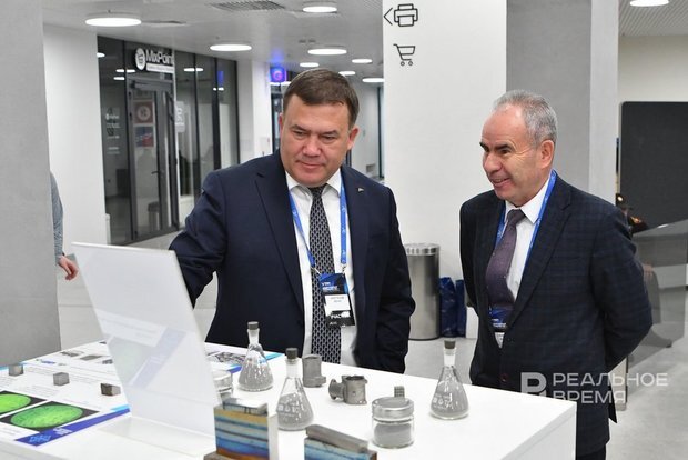 Впервые их коллекция была показана на недавней выставке V лидер-форума «Аддитивные технологии — новая реальность», организованного «Росатомом» в Казани. realnoevremya.ru/Максим Платонов 