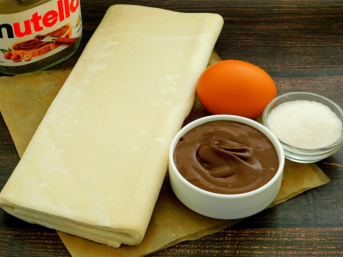 Ингредиенты для приготовления пирога «Ёлочка» с нутеллой