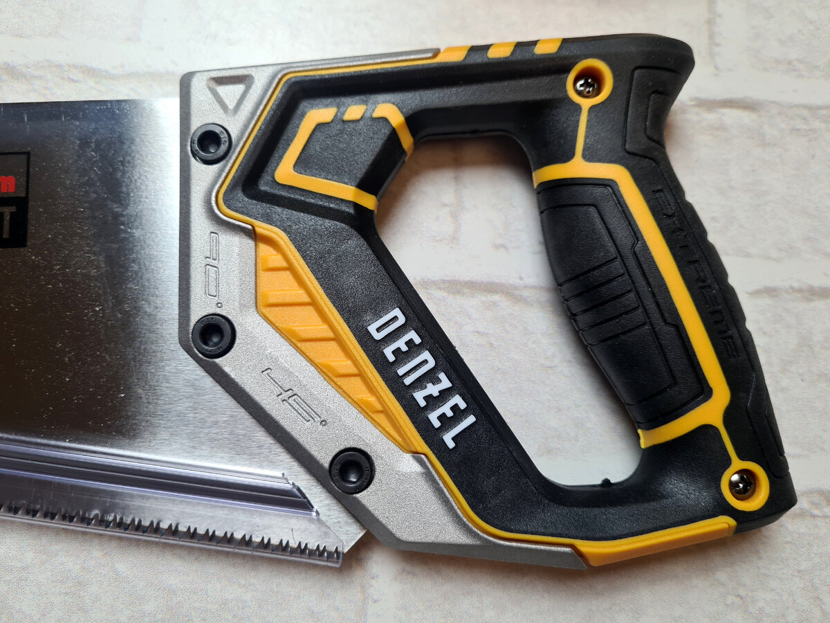 Ножовка по дереву давно стала обязательным инструментом в домашнем хозяйстве. А если есть свой сад и огород или столярная мастерская, то без ножовки не обойтись.-8